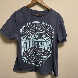 Maui & Sons Blue T-shirt Mountains Men’s Large